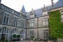 Image du jour, extraite de l'album < Château Flocellière (F) > du 20 juillet 2004